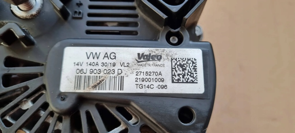 Q3 83a генератор valeo 140a 2.0 tfsi 06j903023d vw audi tiguan a3 8y Цена