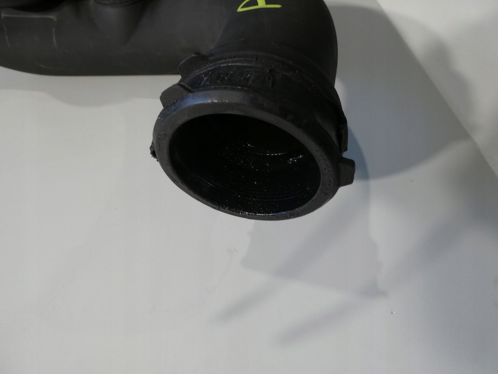 фото №4, Труба шланг інтеркулер audi a4 b8 8k0145673ac