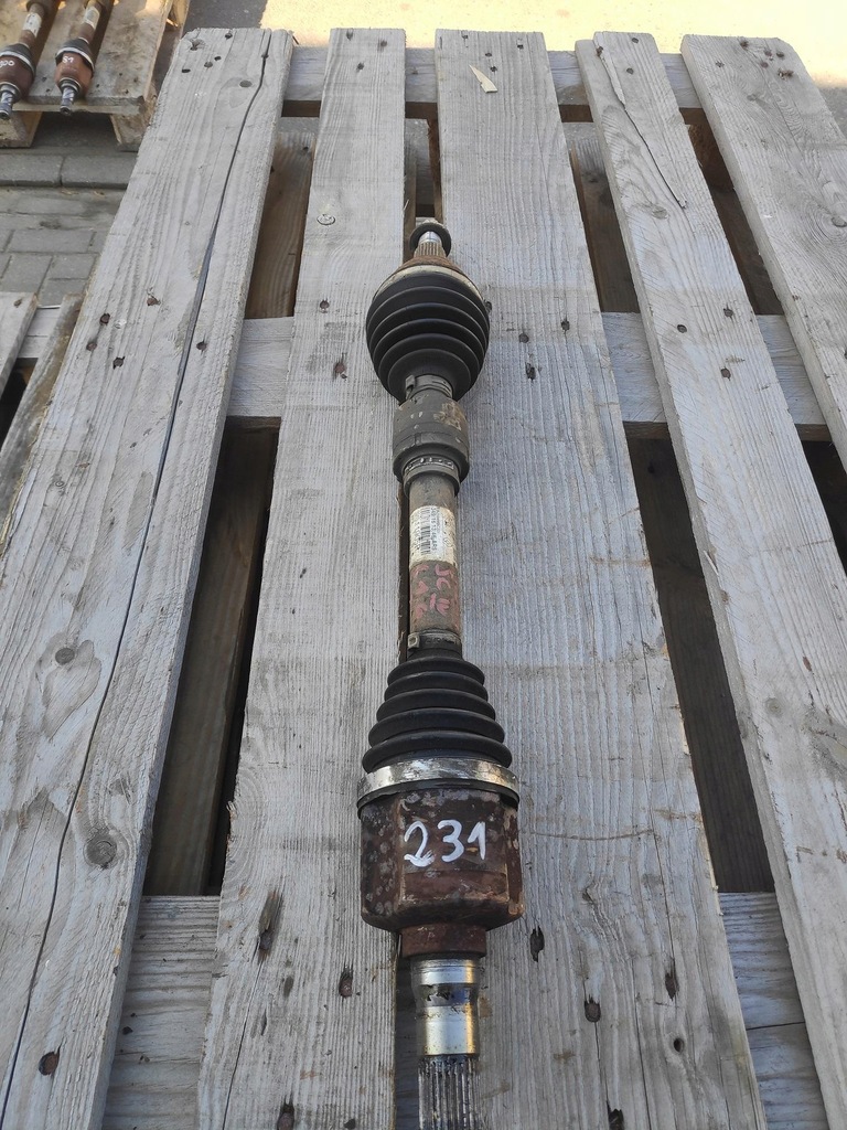 фото №1, Привідний вал ліва короткий 1.6dci renault scenic iv 391011905r