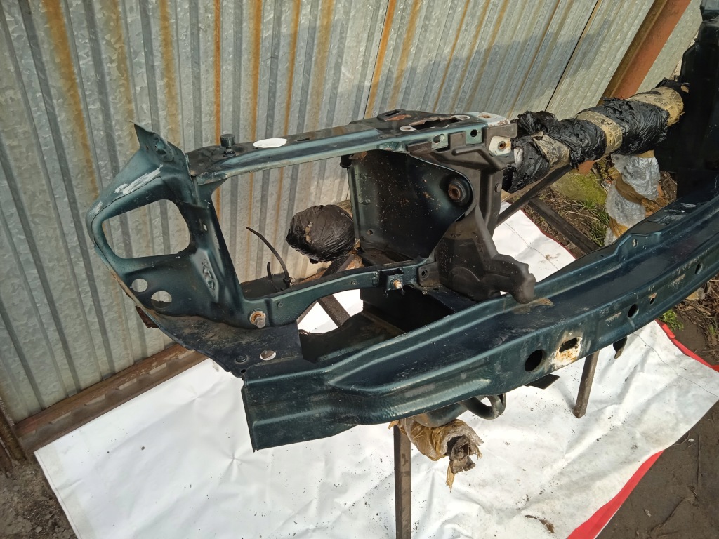 Mercedes sl r129 панель фари ремінь підсилювач балка Ціна