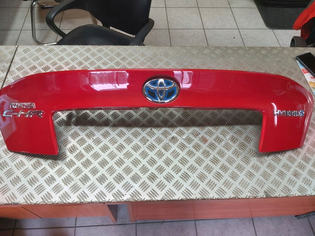 фото №1, Накладка na крышка toyota c-hr 2016r-