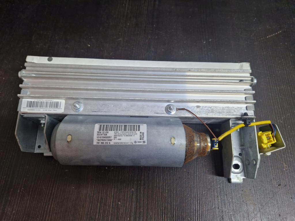 фото №1, Подушка пасажира vw t5 7h1880202a