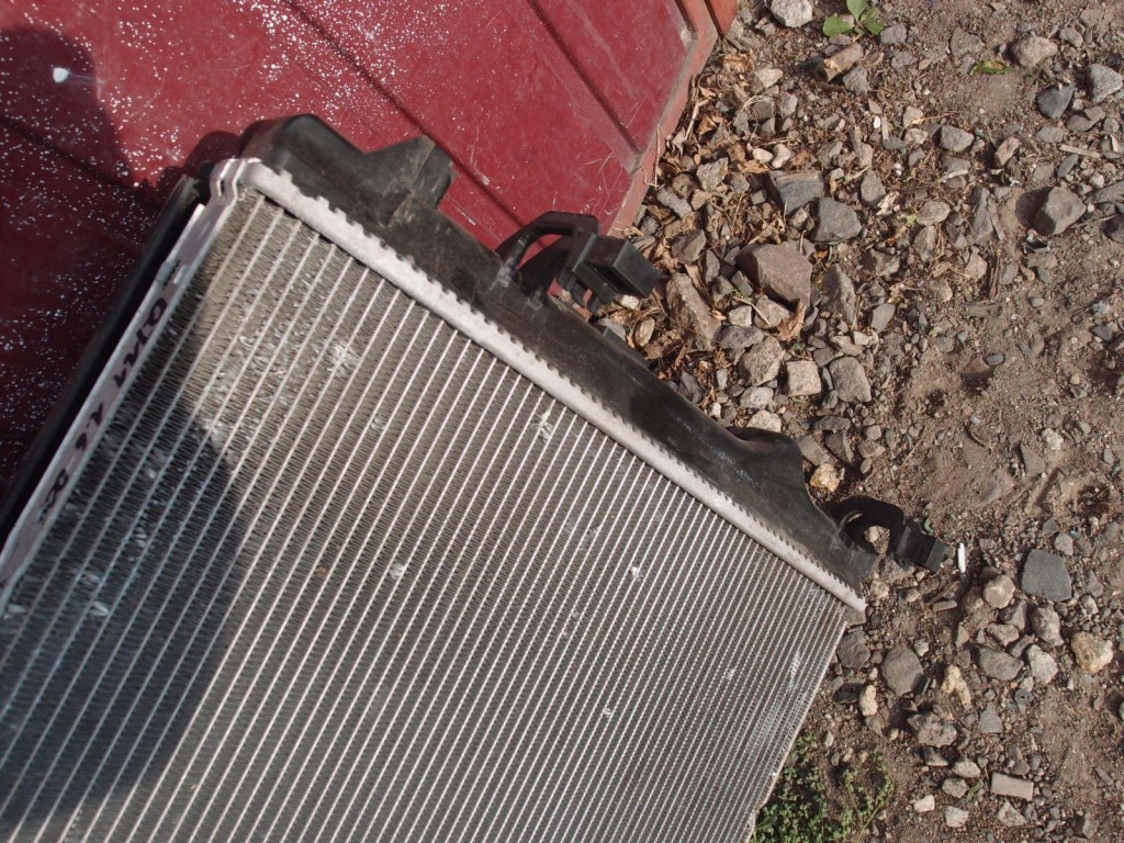 Радіатор води вентилятор qashqai 2 1.6 dci Оригінал