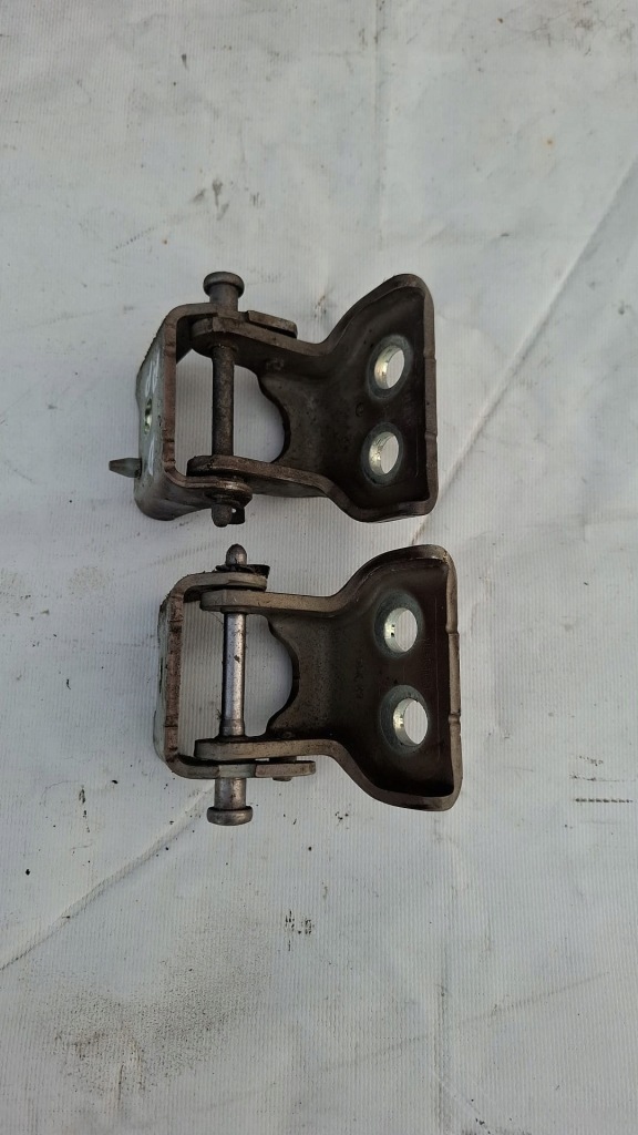 фото №1, Петли дверь правый перед partner berlingo iii 2008-2018 rok !