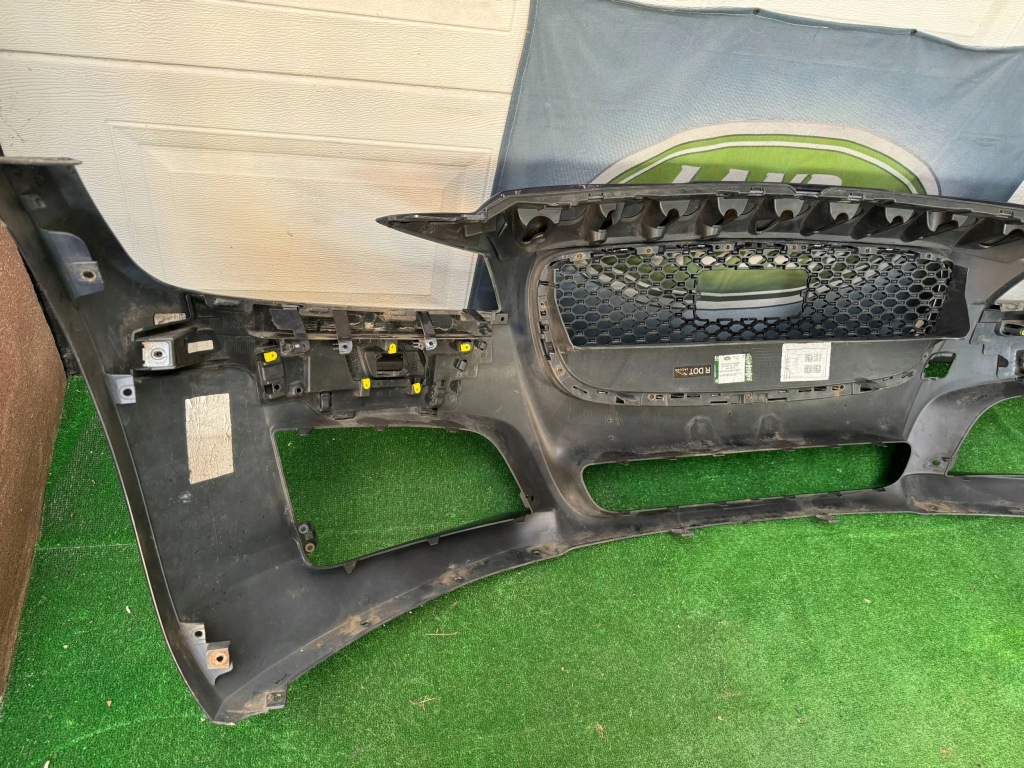 фото №8, Jaguar xf x260 бампер передний gx63-17f003