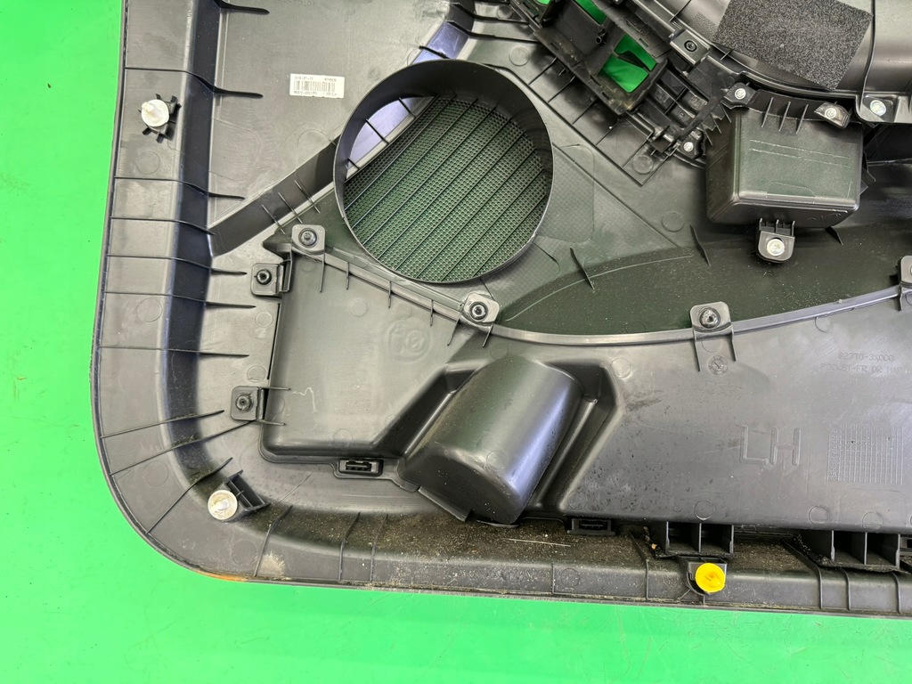 фото №9, Обивка дверь передних обшивка левый передний hyundai elantra v 5 10-16 eu