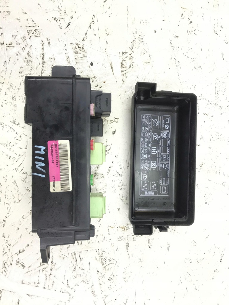 Коробка предохранителей 3449504 mini cooper r56 1,6 Доставка