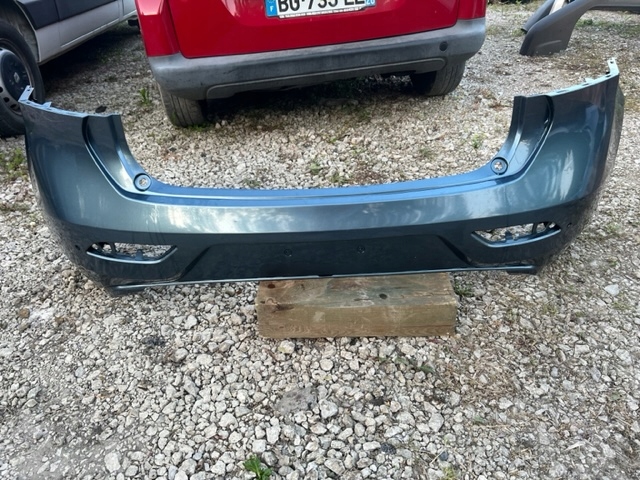 Купить Volvo v40 бампер задняя накладка r design 31283756