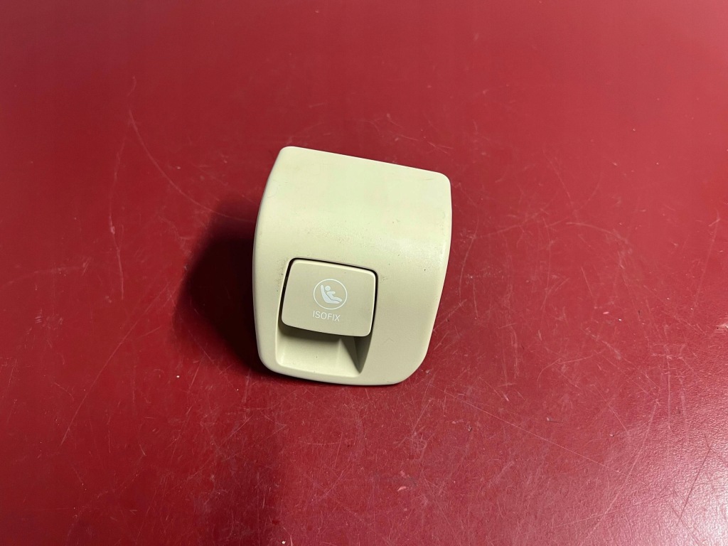 фото №1, 2022 bmw x3 g01 заглушка isofix 7415105