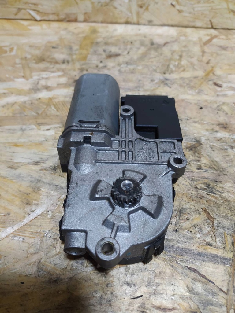 фото №9, Opel insignia a meriva b моторчик люк крыша панорамы 13322329