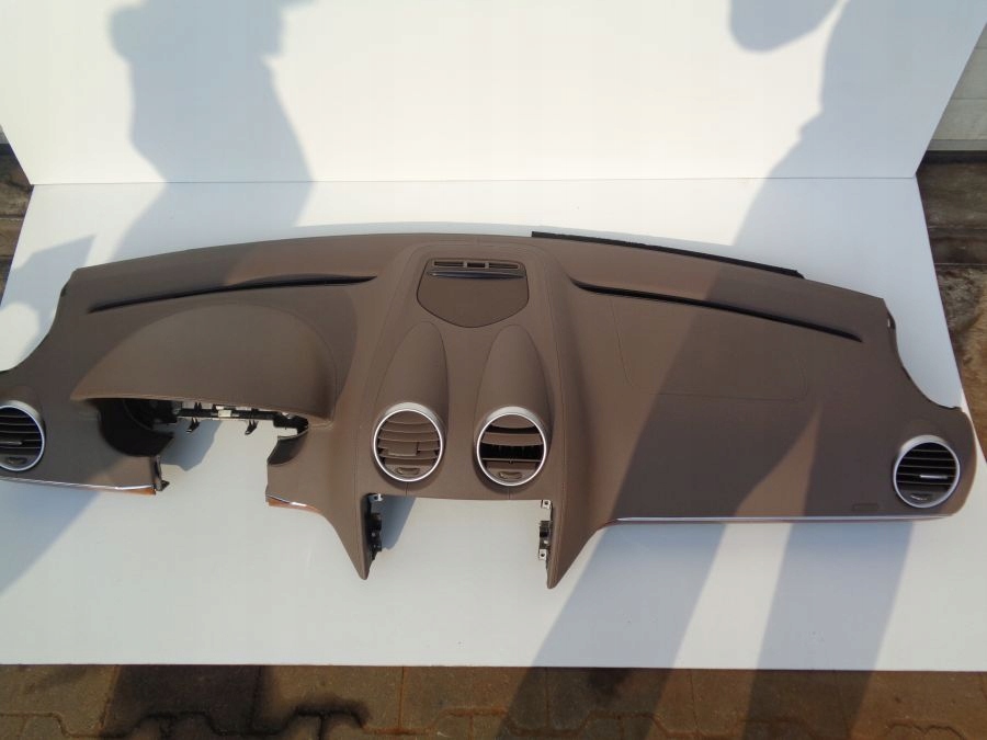 фото №1, Mercedes gl ml 164 консоль приборная панель идеальное состояние кожа