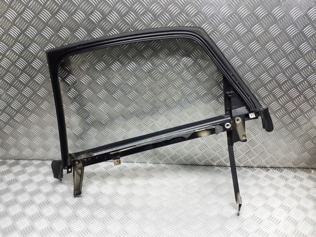 фото №3, Рамка дверь правый задняя audi a4 b7