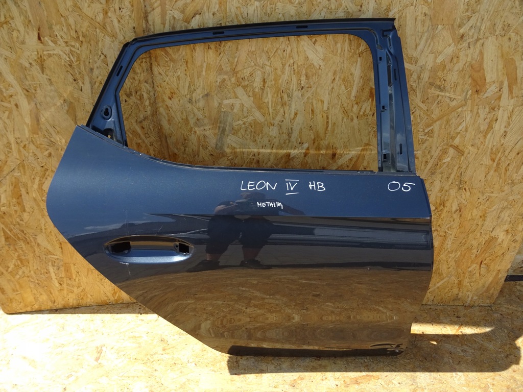 фото №1, Seat leon iv hb дверь правый правое задняя металлик