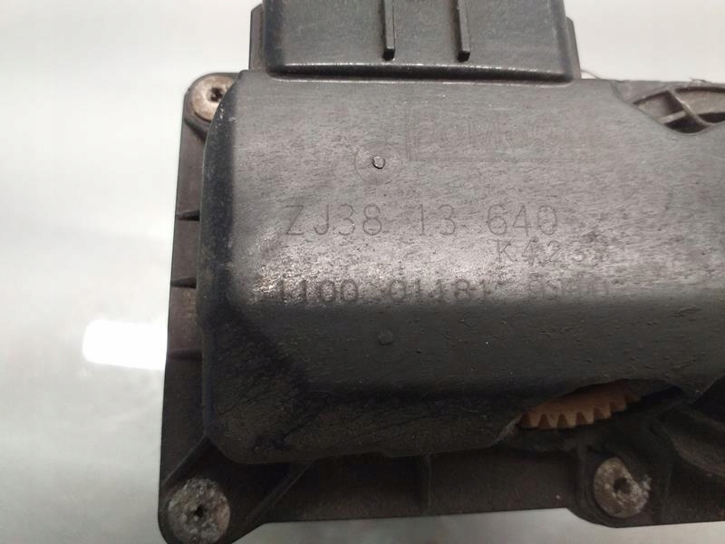 фото №6, Дросельна заслінка mazda 2 1.3 zj3813640