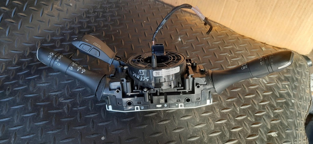 фото №1, Переключатель комбинированный scenic iv 255678341rc