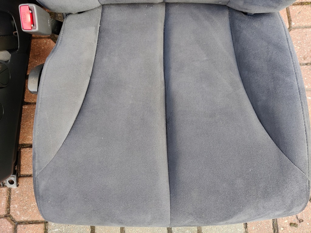 фото №7, Сидіння перед+ заднє сидіння 4 x обшивки nissan tiida sedan