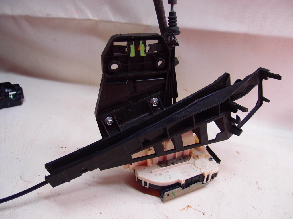 фото №8, Замок дверь левый задняя 4 контактный jeep compass ii