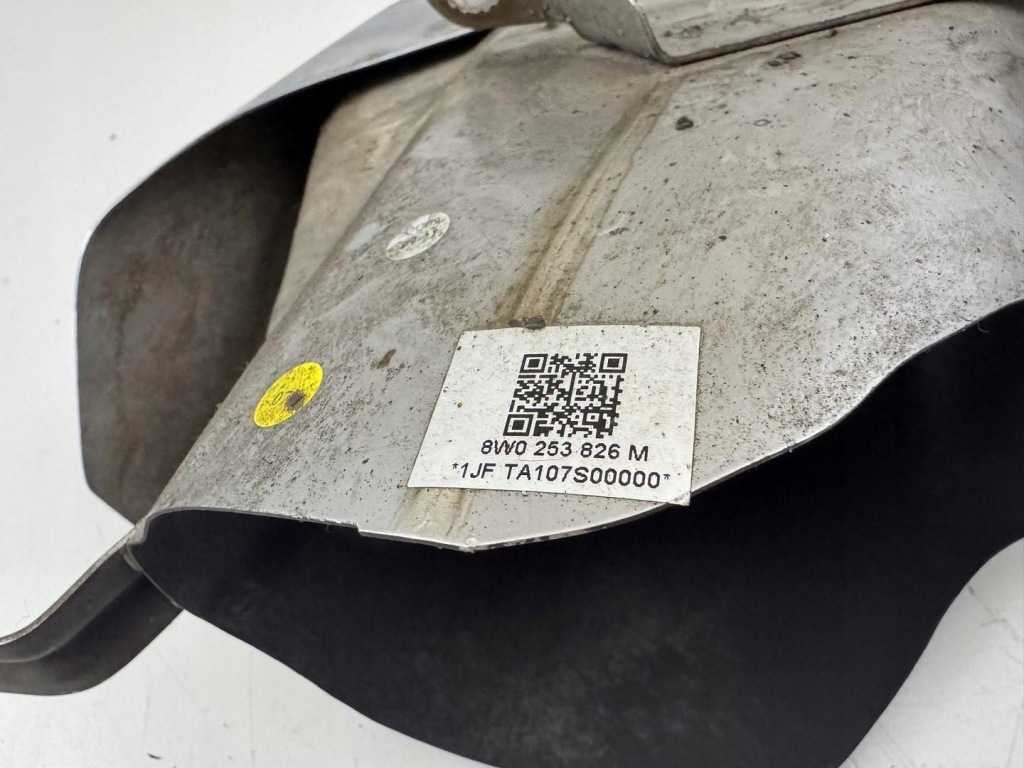 Audi оригінальний номер a4 b9 8w права наконечник вихлоп задній 8w0253826m в Україні