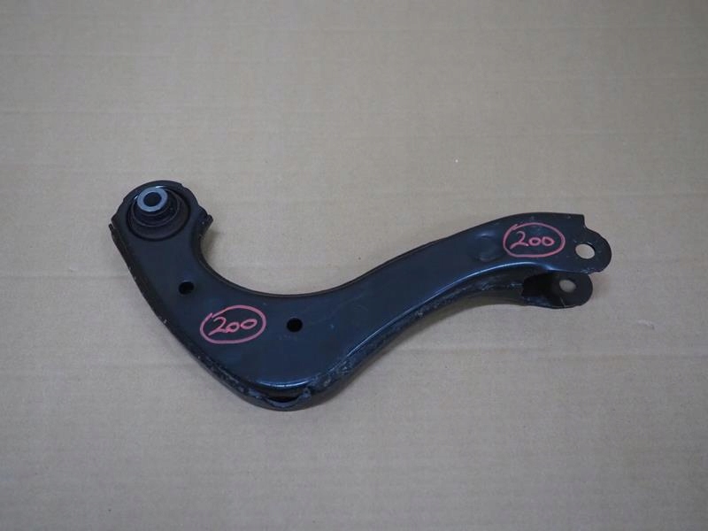 фото №1, Рычаг правый задняя toyota c-hr