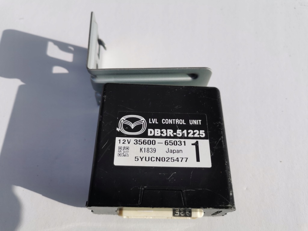 фото №1, Mazda cx-3 cx3 модуль датчик лампа db3r-51225