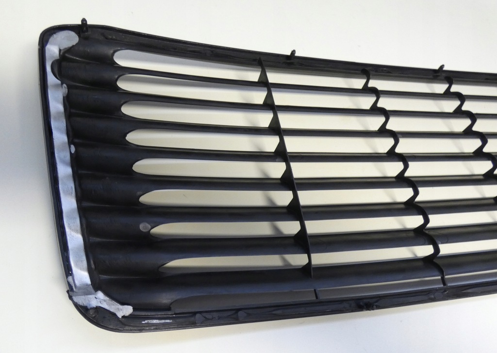 фото №9, Porsche 911 993 99351211700 94-98 решітка спойлер впуск повітря кришка багажника задня