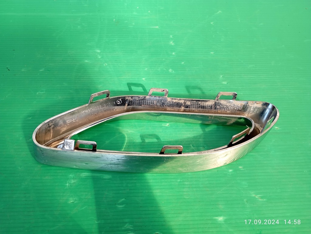 фото №6, Хром наконечник выхлоп бампера правая mercedes w205 a2058852321