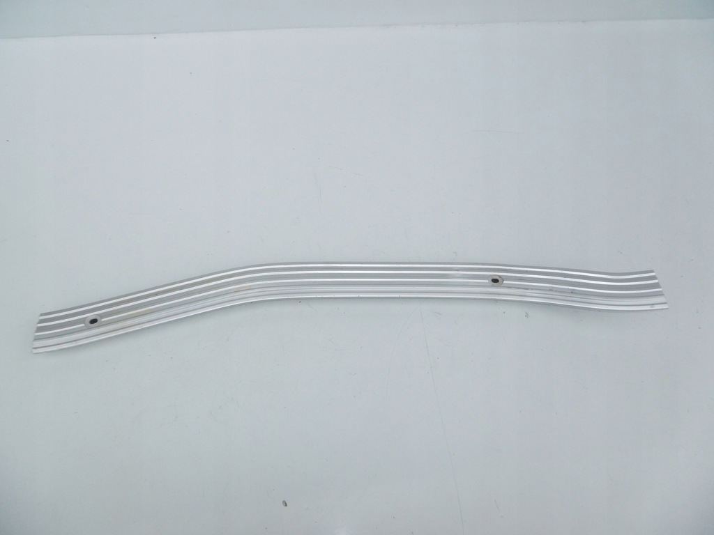 фото №1, Молдинг порог подножка правая 1766446 scania r