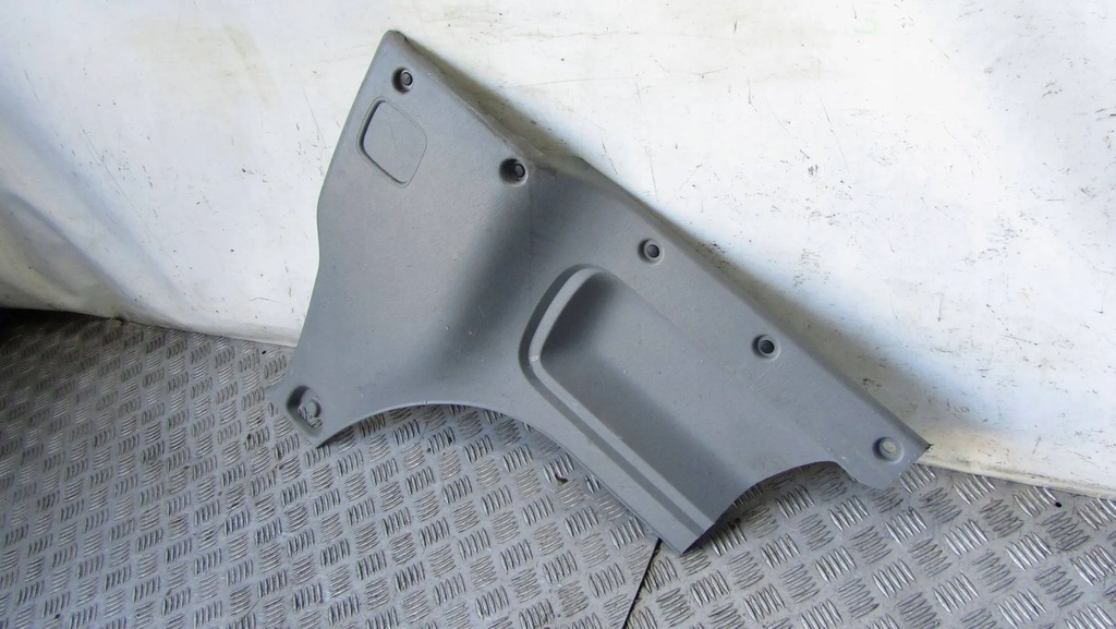 фото №7, Trafic vivaro ii защита обивка правая задняя 8200007077