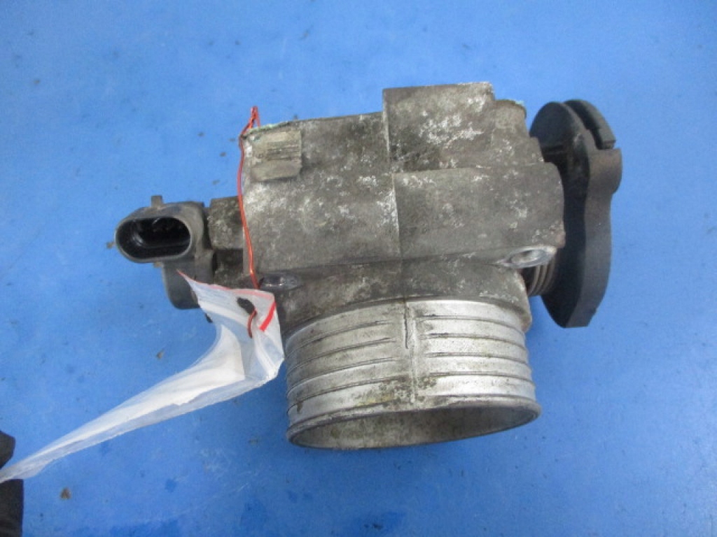 фото №5, Volvo v40 s40 1.6 дросельна заслінка 9186780 b4164s2