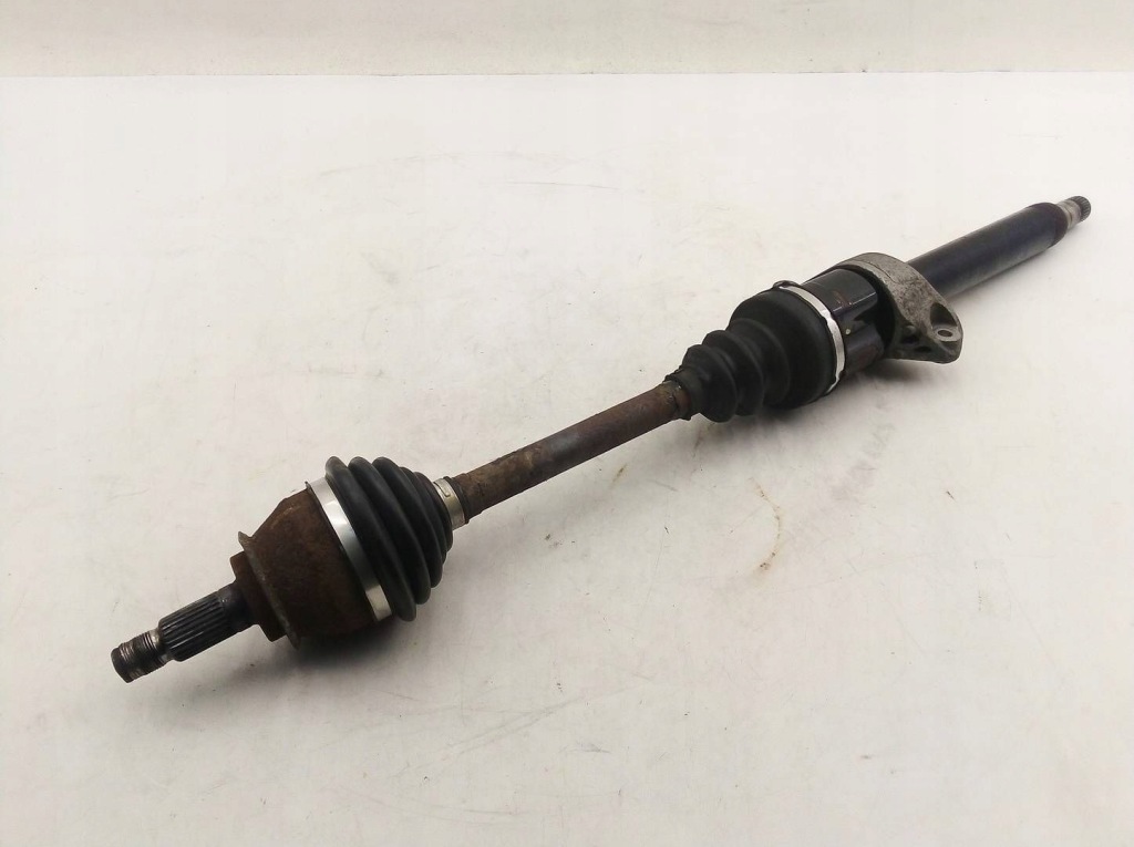 Купити Mini cooper clubman r55 2008 1578cm3 привідний вал передня перед сторона права