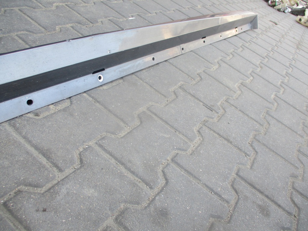 фото №11, Молдинг поріг права ліва jaguar xe x760 r-sport