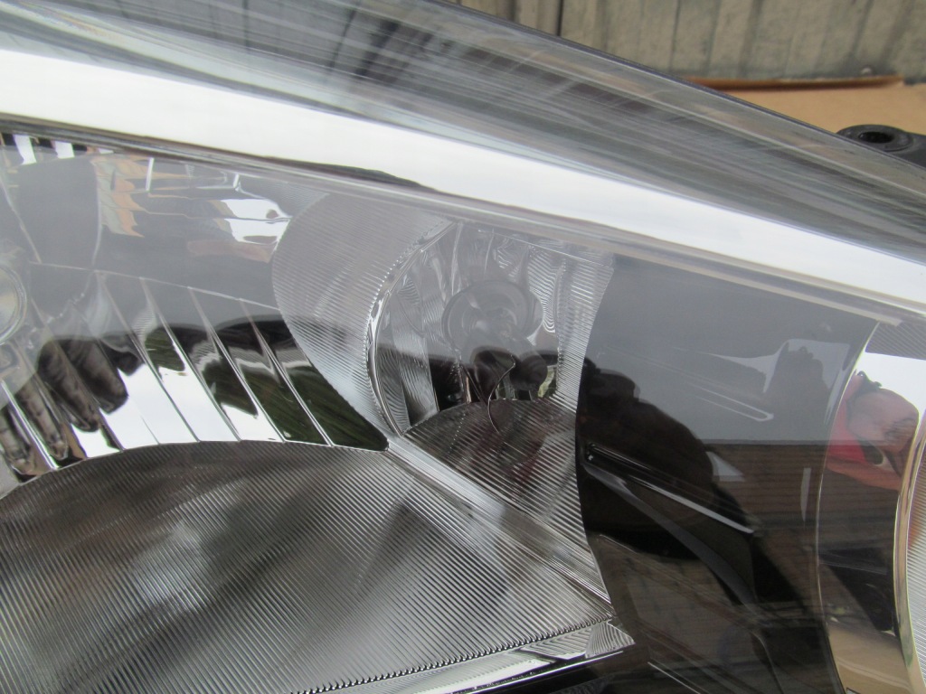 фото №5, Hyundai i10 ii правая лампа перед передняя ładna