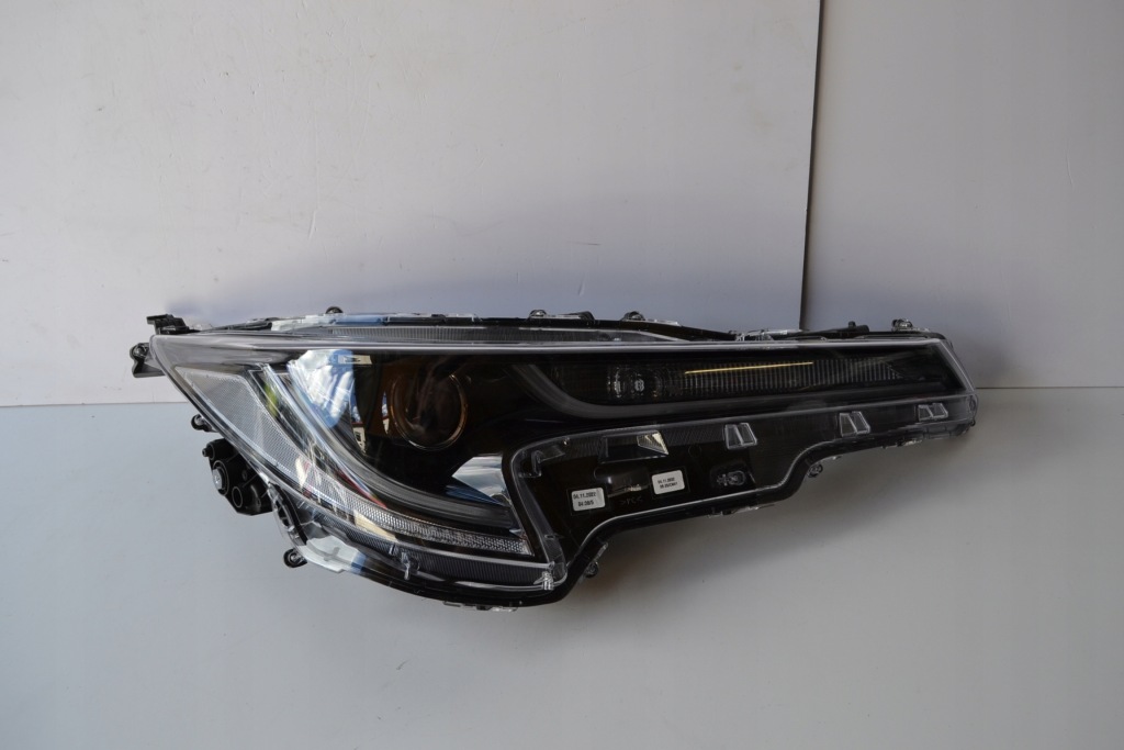 фото №1, Фара лампа правая toyota corolla xii e21 suzuki swace full led nowa org