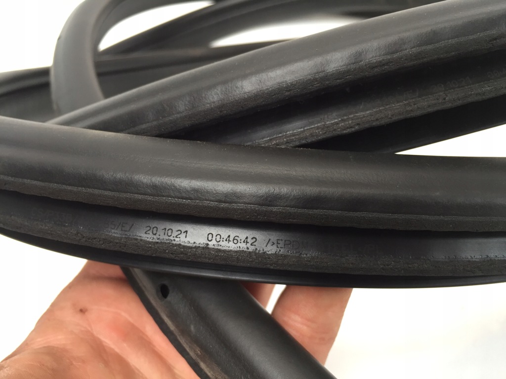 фото №4, Qashqai iii j12 2022 прокладка дверь левый задняя