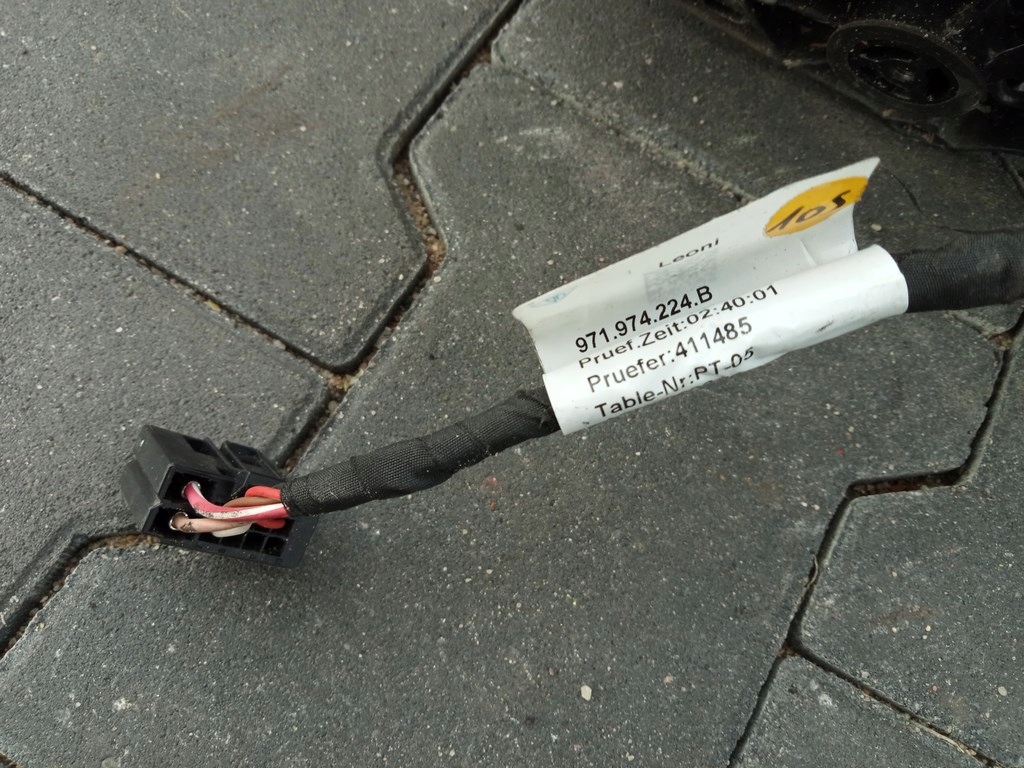 фото №9, Porsche panamera 971 механізм спойлер спойлер задня 971974224b