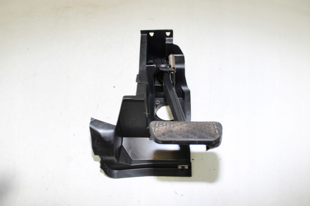 фото №5, Педаль гальма mercedes w203 автоматична коробка передач a2032900401 europa