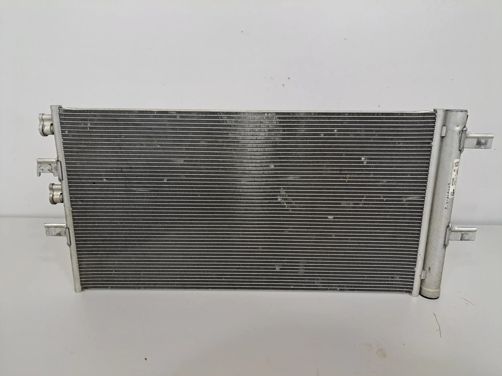 фото №7, Bmw 1 f40 2019 радиатор кондиционера конденсатор