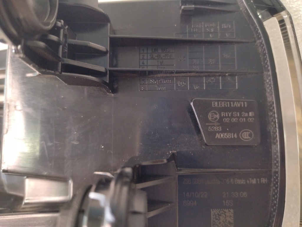 фото №15, 11a945096 оригинальная лампа правый задняя led vw id4 2021+