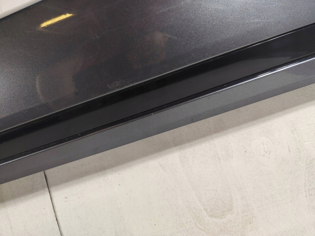 фото №6, Audi q8 sq8 правый задняя правая молдинг задних дверь oryg