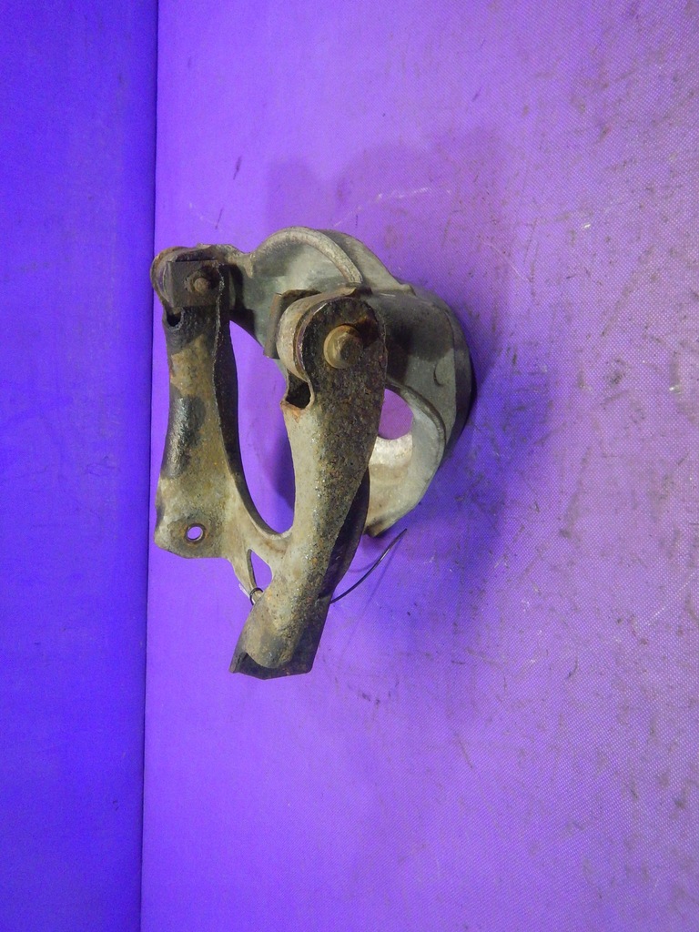 фото №6, Peugeot 407 04- кронштейн амортизатора левый перед