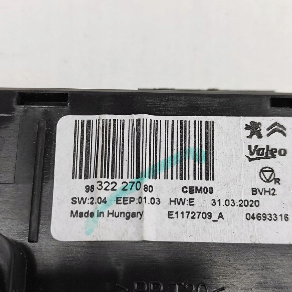 фото №6, Peugeot 3008 ii 2020 панель кондиционера