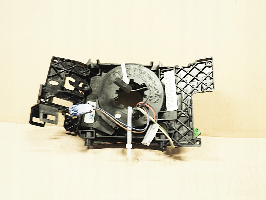 фото №1, Renault modus стрічка шлейф подушка безпеки 8200127727 valeo