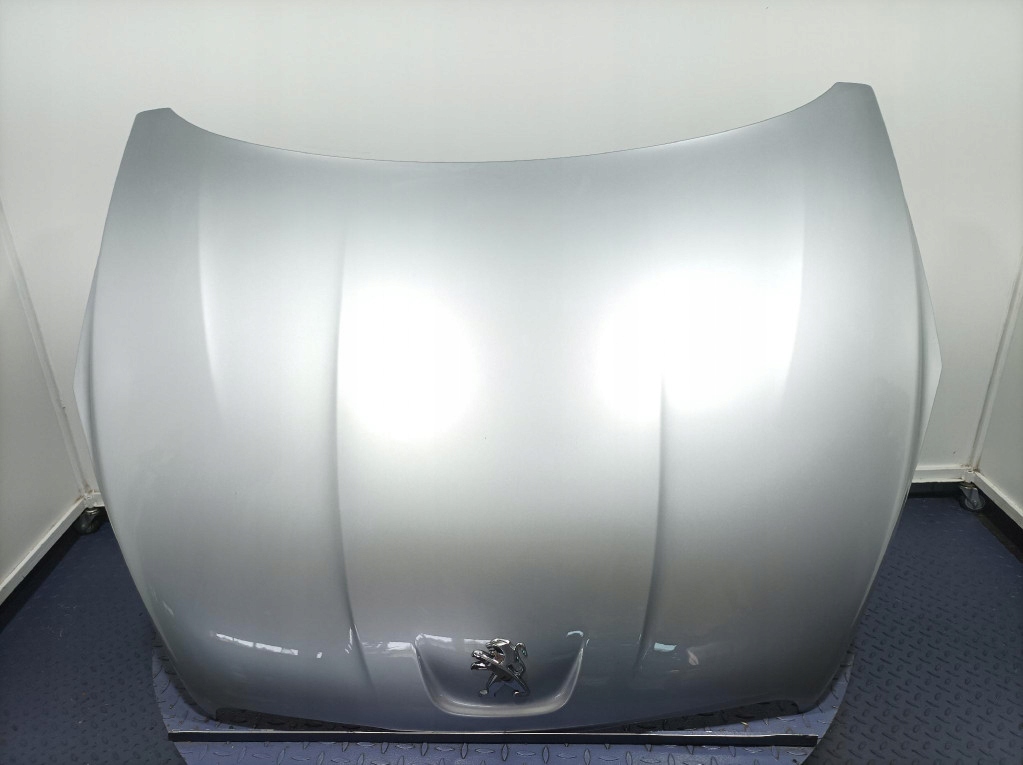 Купити Peugeot 508 1 капот перед передня ezr