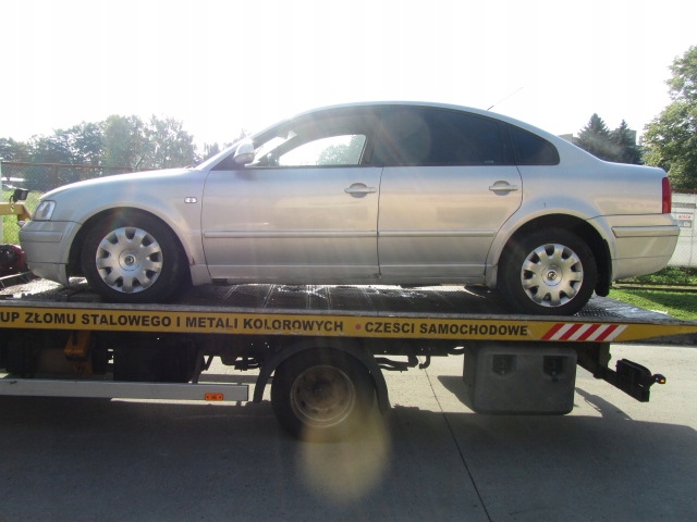 Стартер vw passat b5 2.8 v6 bosch Оригінал