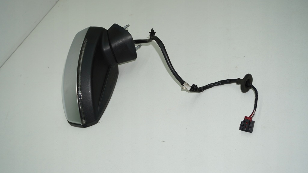 фото №6, Audi a3 8v дзеркало зовнішнє праве s-line 6 pin uk!