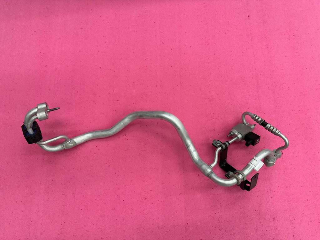 фото №1, Шланг кондиціонера sprinter w910 esprinter a9108307700 оригінал idealny