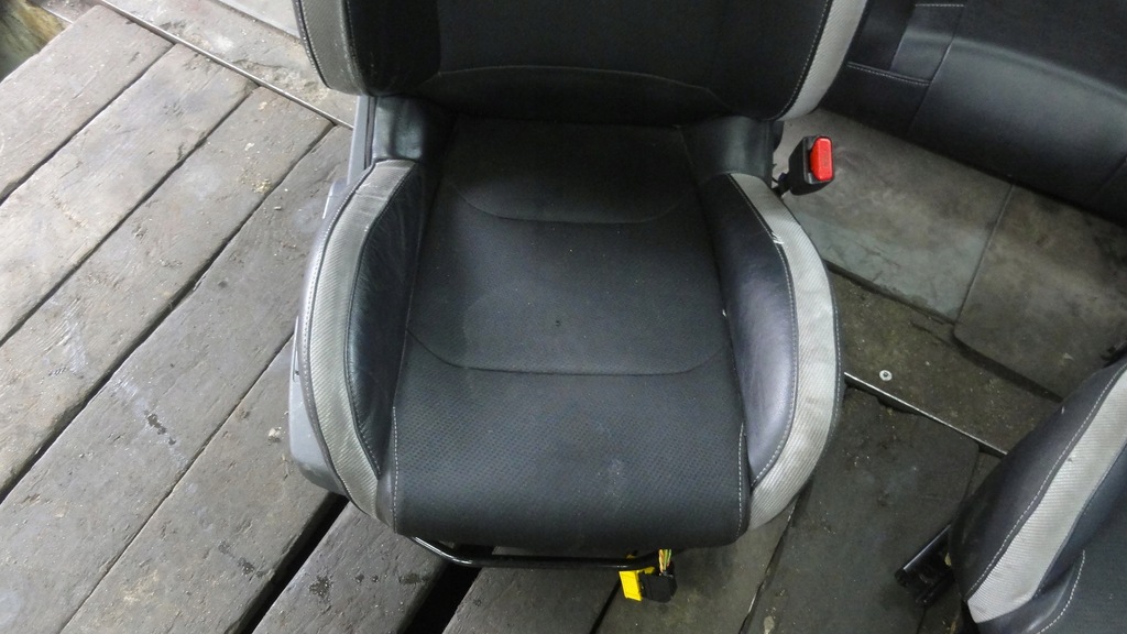 фото №7, Citroen ds4 12r сиденья перед заднее сиденье задняя полукожа