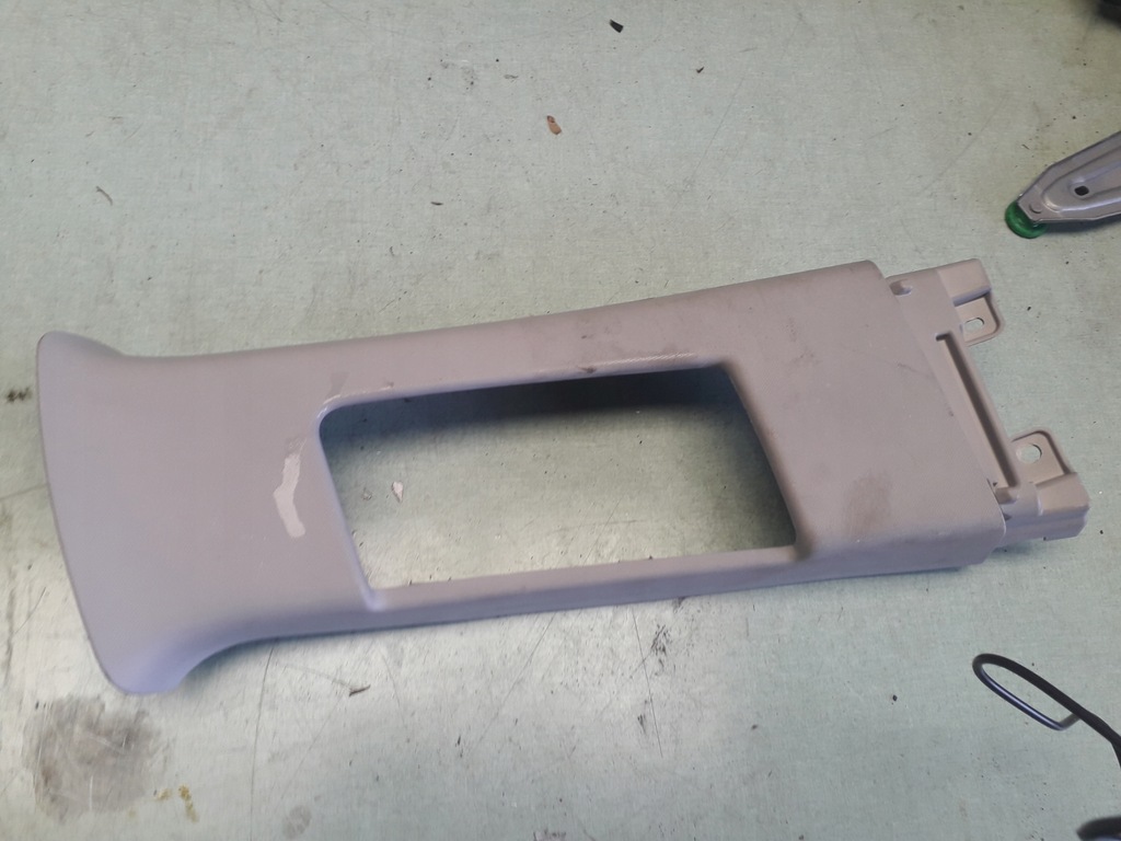 фото №1, Toyota auris ii защита стойка правый средний