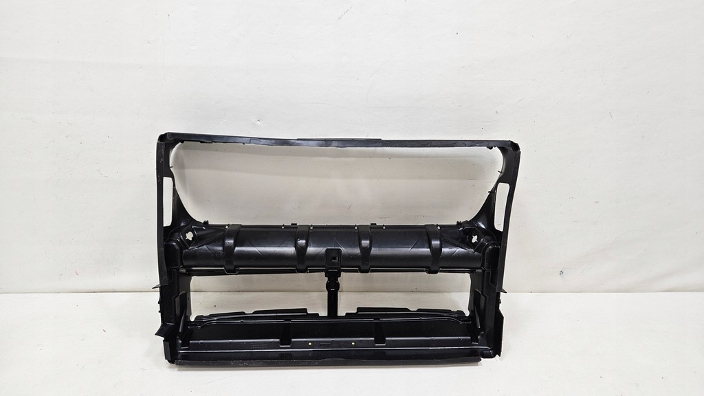 фото №7, Шторка впуск воздуховод воздуха bmw 7 f01 187798-15