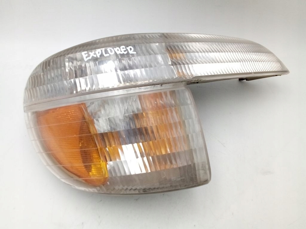 фото №1, Ford explorer ii 2 поворотник правый